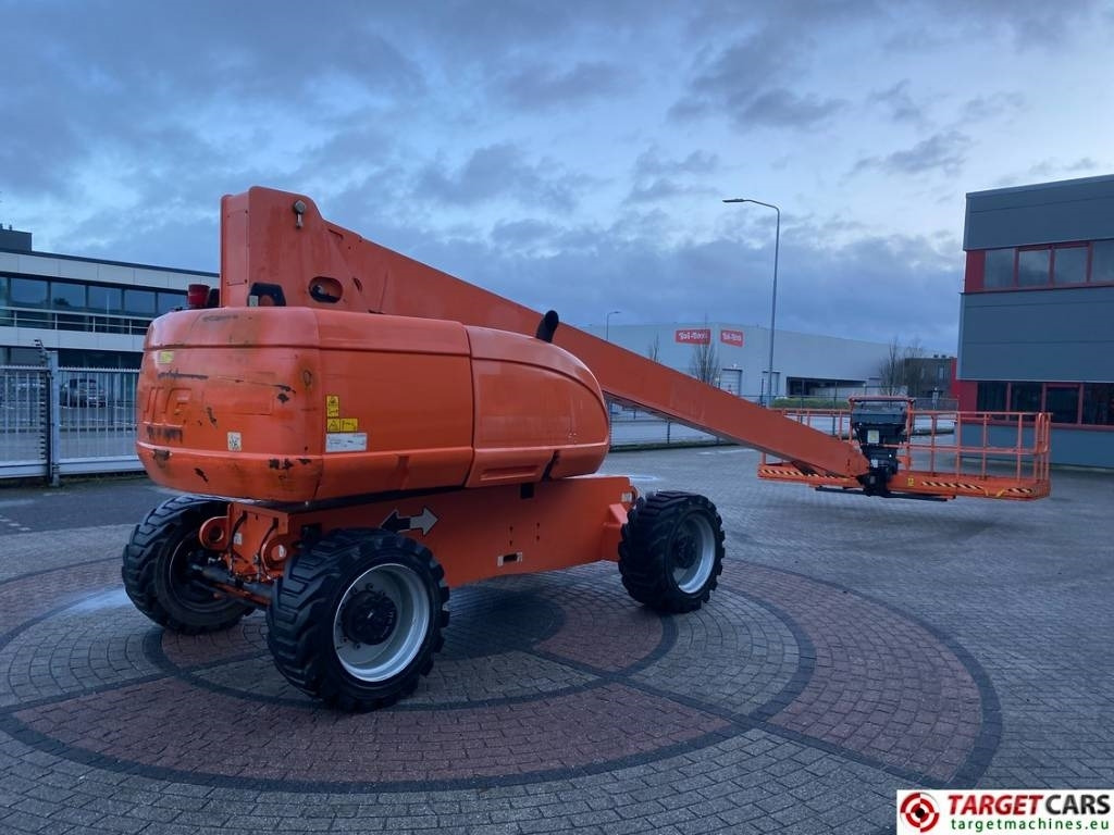 JLG 680S Telescopic 4x4 Diesel Boom Work Lift 2273cm - Xe nâng người hình viễn vọng kính: hình 3 JLG 680S Telescopic 4x4 Diesel Boom Work Lift 2273cm - Xe nâng người hình viễn vọng kính: hình 3