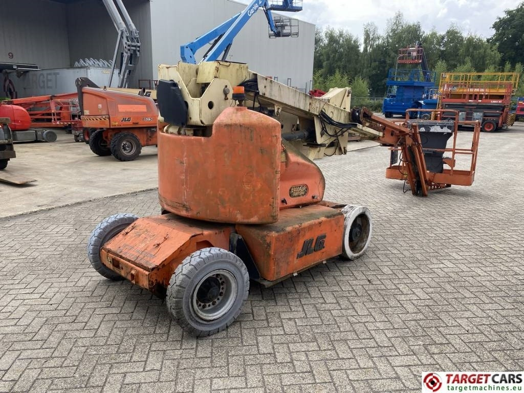 JLG E400AJPN Electric Articulated Boom Lift DEFECT - Xe nâng người nhiều khớp nối: hình 4 JLG E400AJPN Electric Articulated Boom Lift DEFECT - Xe nâng người nhiều khớp nối: hình 4