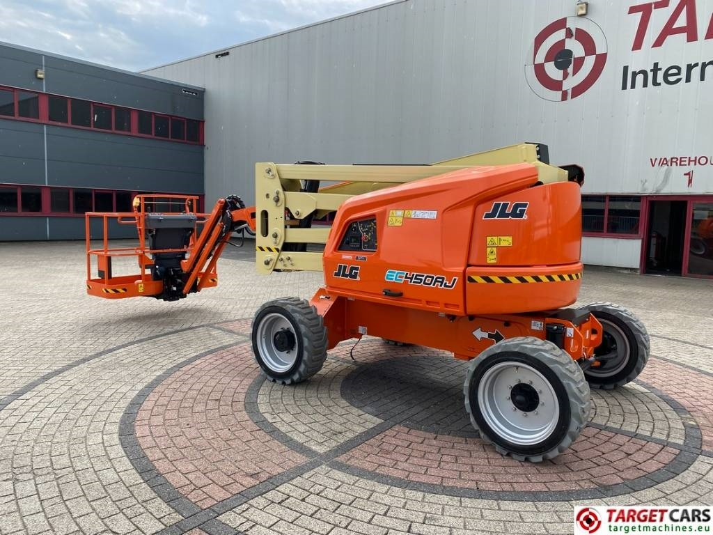 JLG EC450AJ Articulated El Lithium-Ion BoomLift 1572cm - Xe nâng người nhiều khớp nối: hình 4 JLG EC450AJ Articulated El Lithium-Ion BoomLift 1572cm - Xe nâng người nhiều khớp nối: hình 4