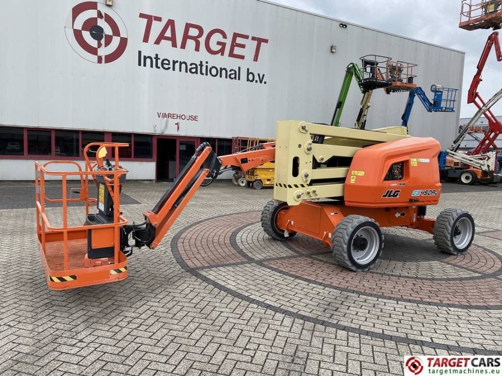 JLG EC450AJ Articulated Lithium-Ion Boom Lift 1572cm - Xe nâng người nhiều khớp nối: hình 1 JLG EC450AJ Articulated Lithium-Ion Boom Lift 1572cm - Xe nâng người nhiều khớp nối: hình 1