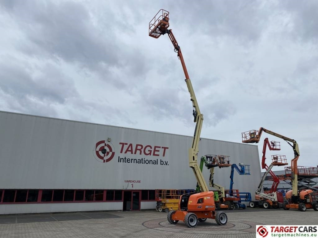 JLG EC450AJ Articulated Lithium-Ion Boom Lift 1572cm - Xe nâng người nhiều khớp nối: hình 5 JLG EC450AJ Articulated Lithium-Ion Boom Lift 1572cm - Xe nâng người nhiều khớp nối: hình 5