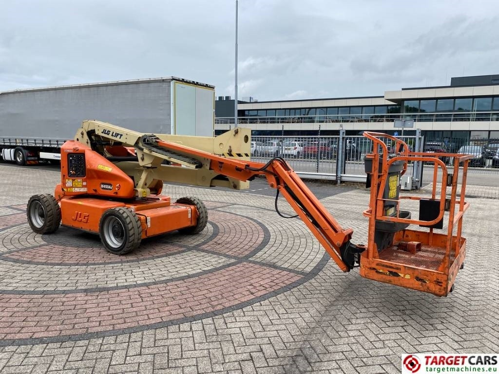JLG M450AJ Electric Articulated Boom Work Lift 1572cm - Xe nâng người nhiều khớp nối: hình 2 JLG M450AJ Electric Articulated Boom Work Lift 1572cm - Xe nâng người nhiều khớp nối: hình 2