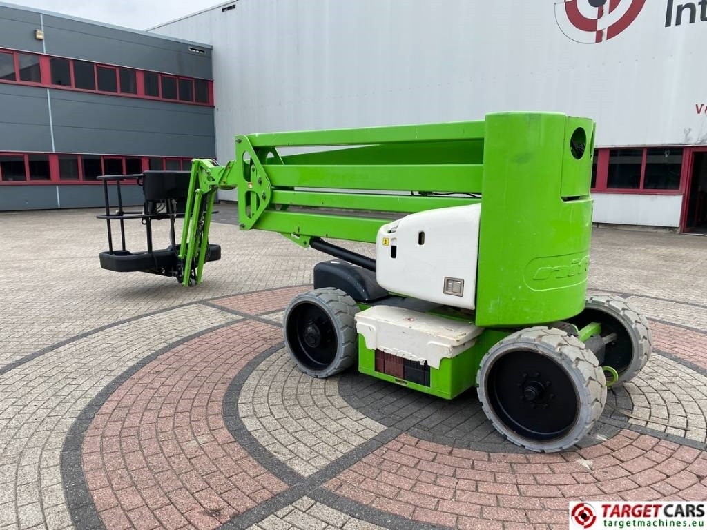 Niftylift HR17N HyBrid MK3 Articulated Boom Work Lift 1700cm - Xe nâng người nhiều khớp nối: hình 4 Niftylift HR17N HyBrid MK3 Articulated Boom Work Lift 1700cm - Xe nâng người nhiều khớp nối: hình 4