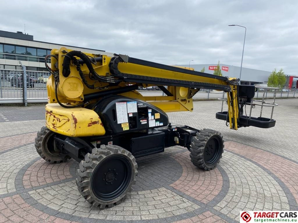 Niftylift HR21D Diese 4x4 Articulated Boom Work Lift 2080cm - Xe nâng người nhiều khớp nối: hình 3 Niftylift HR21D Diese 4x4 Articulated Boom Work Lift 2080cm - Xe nâng người nhiều khớp nối: hình 3