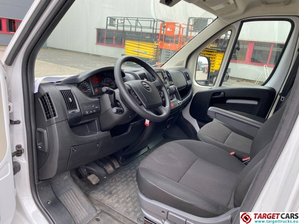 Opel Movano 2.2D BlueHDI Panel Van 140HP L2H1 - Xe van chở hàng: hình 5 Opel Movano 2.2D BlueHDI Panel Van 140HP L2H1 - Xe van chở hàng: hình 5