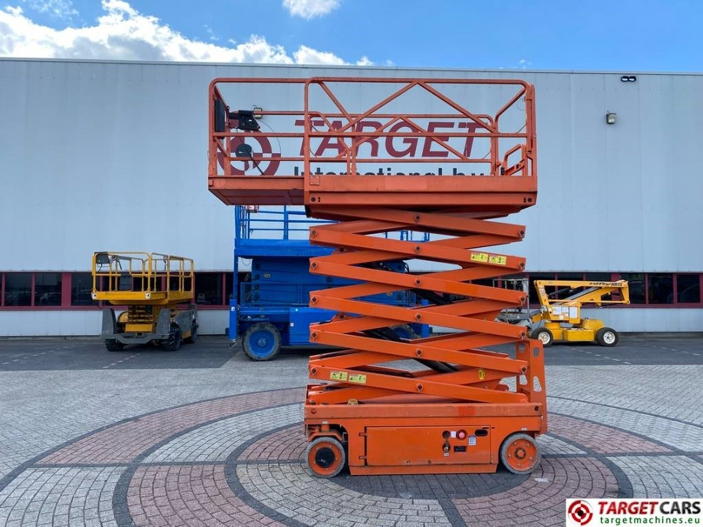PB Lifttechnik S140-12EC Electric Scissor Work Lift 1380cm - Máy nâng người hình kéo: hình 5 PB Lifttechnik S140-12EC Electric Scissor Work Lift 1380cm - Máy nâng người hình kéo: hình 5