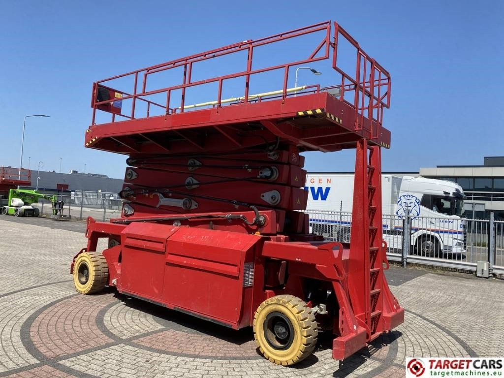 PB Lifttechnik S270-24 D Scissor 4x4 Diesel Work Lift 2725cm - Máy nâng người hình kéo: hình 2 PB Lifttechnik S270-24 D Scissor 4x4 Diesel Work Lift 2725cm - Máy nâng người hình kéo: hình 2