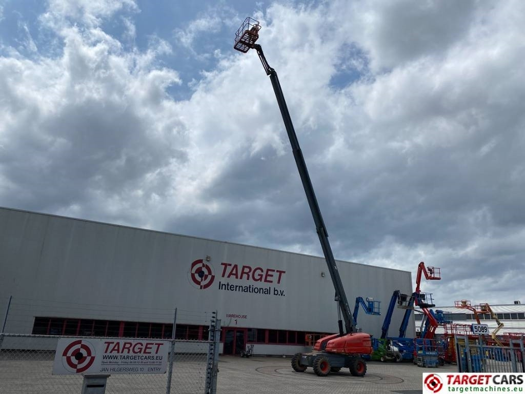 SkyJack SJ66T Telescopic 4x4 Diesel Boom Work LIft 2212cm - Xe nâng người hình viễn vọng kính: hình 5 SkyJack SJ66T Telescopic 4x4 Diesel Boom Work LIft 2212cm - Xe nâng người hình viễn vọng kính: hình 5