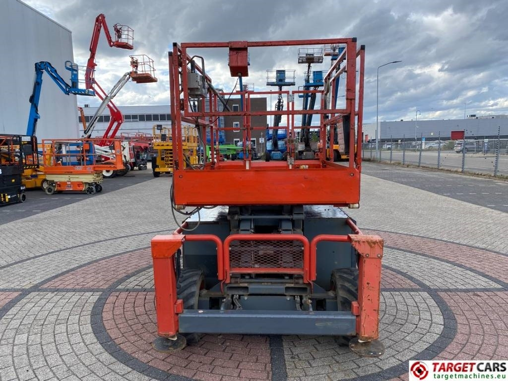 Máy nâng người hình kéo SkyJack SJ6832RT Diesel 4x4 Scissor 6832 Work Lift 1180cm: hình 32 Máy nâng người hình kéo SkyJack SJ6832RT Diesel 4x4 Scissor 6832 Work Lift 1180cm: hình 32