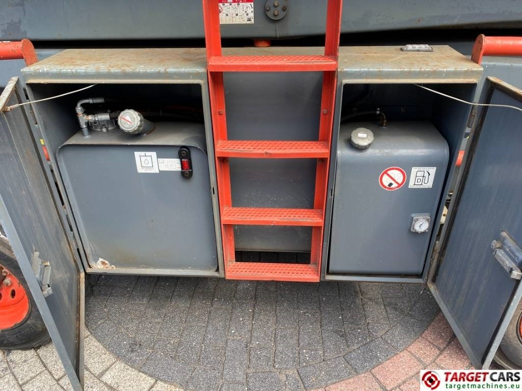 Máy nâng người hình kéo SkyJack SJ8841 RT Diesel 4x4 Scissor Work Lift 1430cm: hình 16 Máy nâng người hình kéo SkyJack SJ8841 RT Diesel 4x4 Scissor Work Lift 1430cm: hình 16