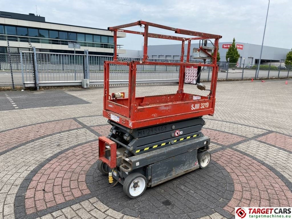 SkyJack SJIII-3219 Electric 3219 Scissor Work Lift 780cm - Máy nâng người hình kéo: hình 3 SkyJack SJIII-3219 Electric 3219 Scissor Work Lift 780cm - Máy nâng người hình kéo: hình 3