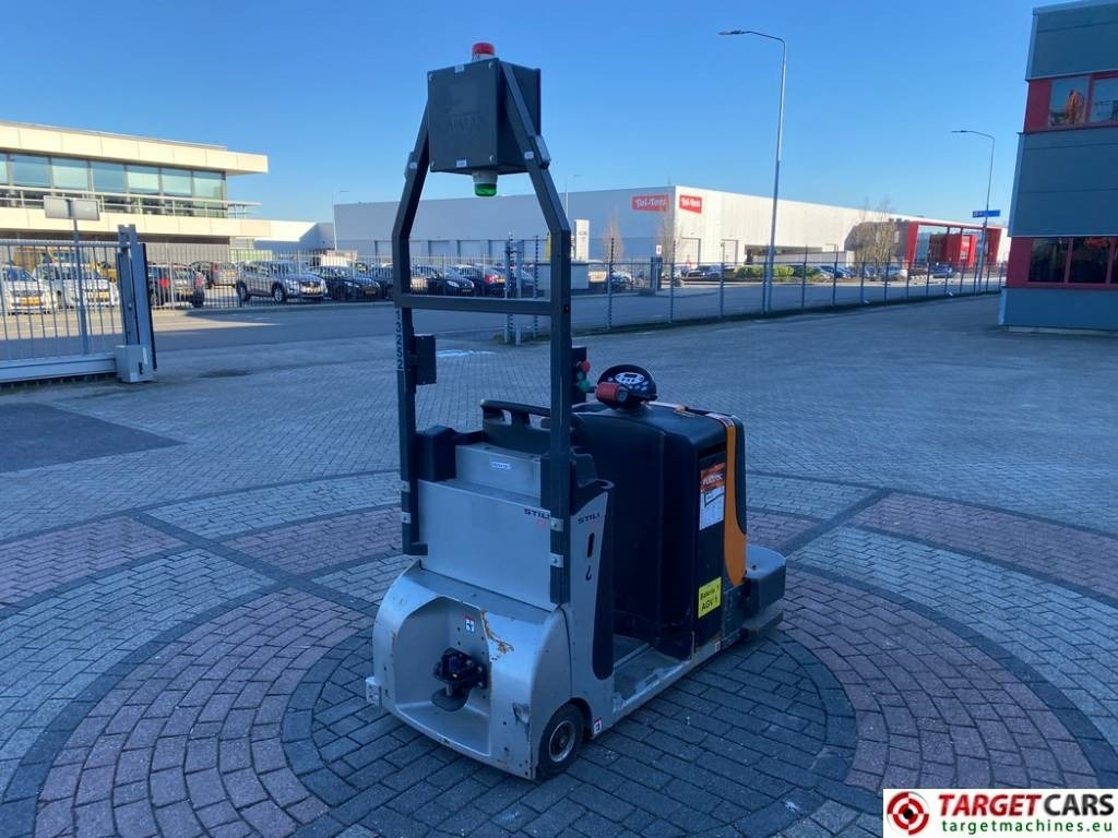 Still CX-T Electric TowTruck Tractor 24V 4000KG Capacity - Xe cày kéo: hình 4 Still CX-T Electric TowTruck Tractor 24V 4000KG Capacity - Xe cày kéo: hình 4