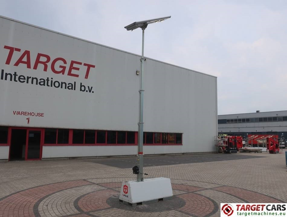 Tháp thắp sáng Trime X-Pole 2x25W Led Solar Tower Light: hình 6 Tháp thắp sáng Trime X-Pole 2x25W Led Solar Tower Light: hình 6