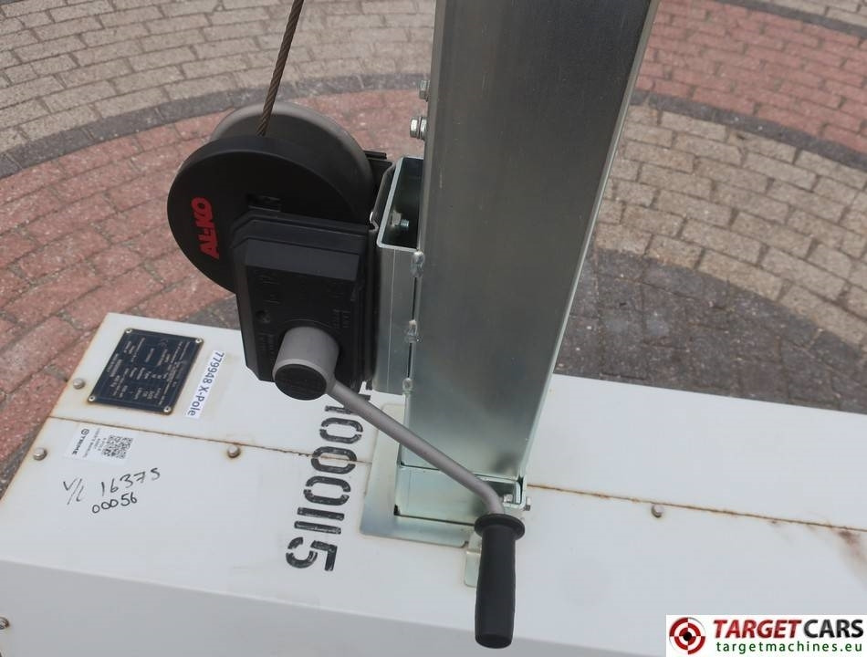 Tháp thắp sáng Trime X-Pole 2x25W Led Solar Tower Light: hình 15 Tháp thắp sáng Trime X-Pole 2x25W Led Solar Tower Light: hình 15