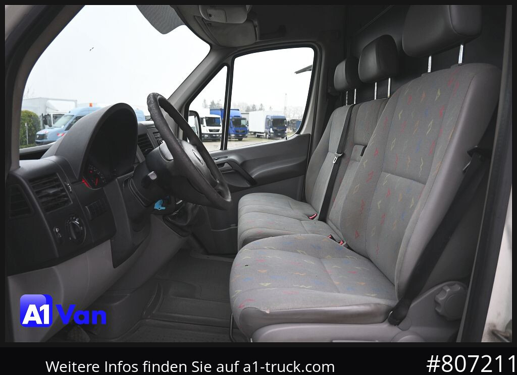 VOLKSWAGEN Crafter 35 L2H2 Kastenwagen, Klima, AHK - Xe van chở hàng: hình 3 VOLKSWAGEN Crafter 35 L2H2 Kastenwagen, Klima, AHK - Xe van chở hàng: hình 3