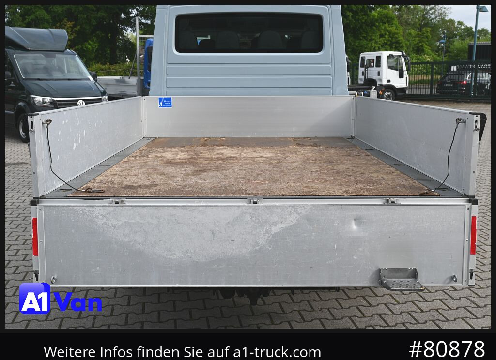 VOLKSWAGEN Crafter 35 Pritsche Doka, AHK, 7-Sitzer, Heckantrieb - Xe tải nhỏ phẳng, Xe tải van: hình 2 VOLKSWAGEN Crafter 35 Pritsche Doka, AHK, 7-Sitzer, Heckantrieb - Xe tải nhỏ phẳng, Xe tải van: hình 2