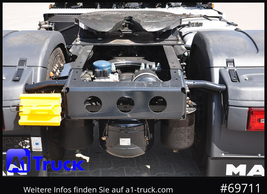 MAN TGX 18,480 BLS Intarder Standklima, Garantie - Xe đầu kéo: hình 3 MAN TGX 18,480 BLS Intarder Standklima, Garantie - Xe đầu kéo: hình 3