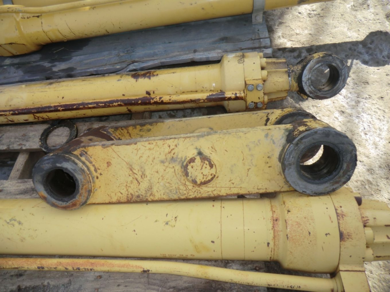 Caterpillar 317B LN BIELLA - Thân xe và ngoại thất cho Máy móc xây dựng: hình 1 Caterpillar 317B LN BIELLA - Thân xe và ngoại thất cho Máy móc xây dựng: hình 1