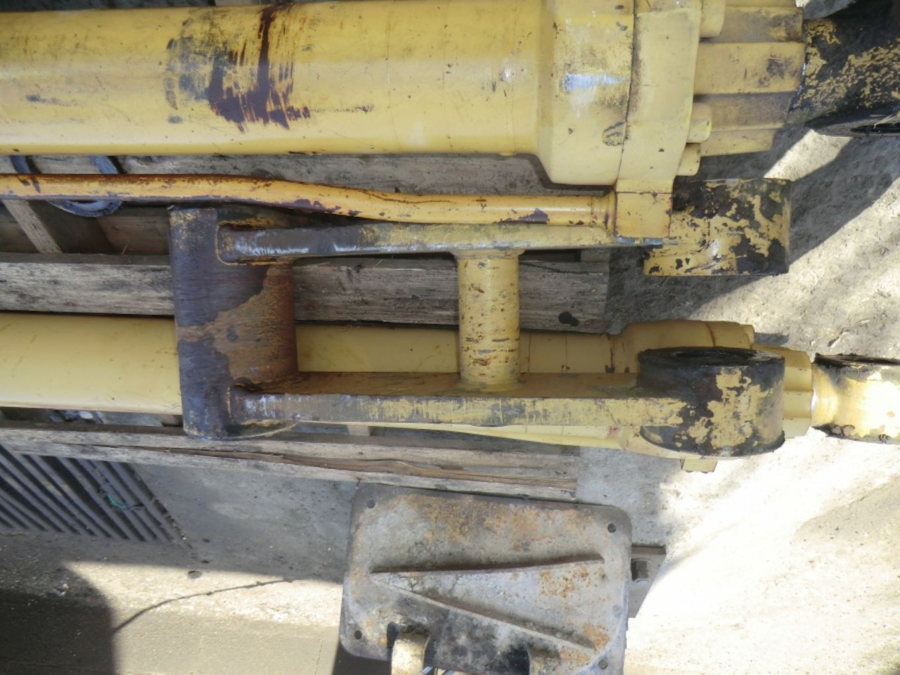 Caterpillar 317B LN BIELLA - Thân xe và ngoại thất cho Máy móc xây dựng: hình 3 Caterpillar 317B LN BIELLA - Thân xe và ngoại thất cho Máy móc xây dựng: hình 3