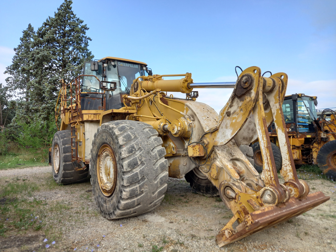 Caterpillar 988H Pala gommata 988H in buone condizione. - Máy xúc lật bánh lốp: hình 1 Caterpillar 988H Pala gommata 988H in buone condizione. - Máy xúc lật bánh lốp: hình 1