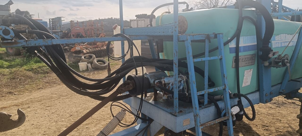 Máy xịt kéo Berthoud ALBA AUTO 15 G 130: hình 6 Máy xịt kéo Berthoud ALBA AUTO 15 G 130: hình 6