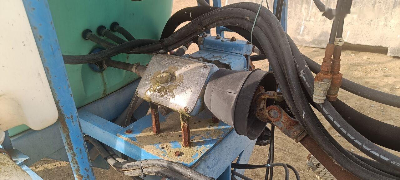 Máy xịt kéo Berthoud ALBA AUTO 15 G 130: hình 7 Máy xịt kéo Berthoud ALBA AUTO 15 G 130: hình 7