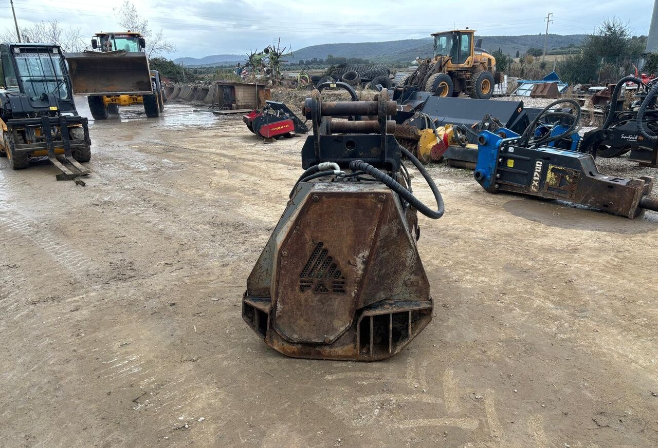 FAE UMM/EX 125-527 - Dàn băm cỏ/ Mulcher: hình 5 FAE UMM/EX 125-527 - Dàn băm cỏ/ Mulcher: hình 5