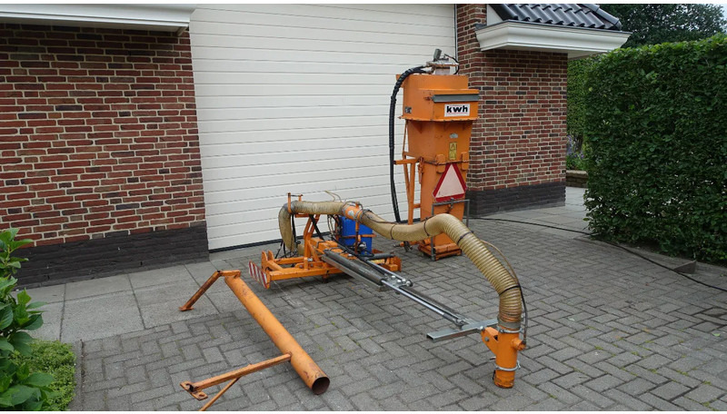KWH Pluto 120S fecaliën / poepzuiger - Xe tải chân không: hình 2 KWH Pluto 120S fecaliën / poepzuiger - Xe tải chân không: hình 2