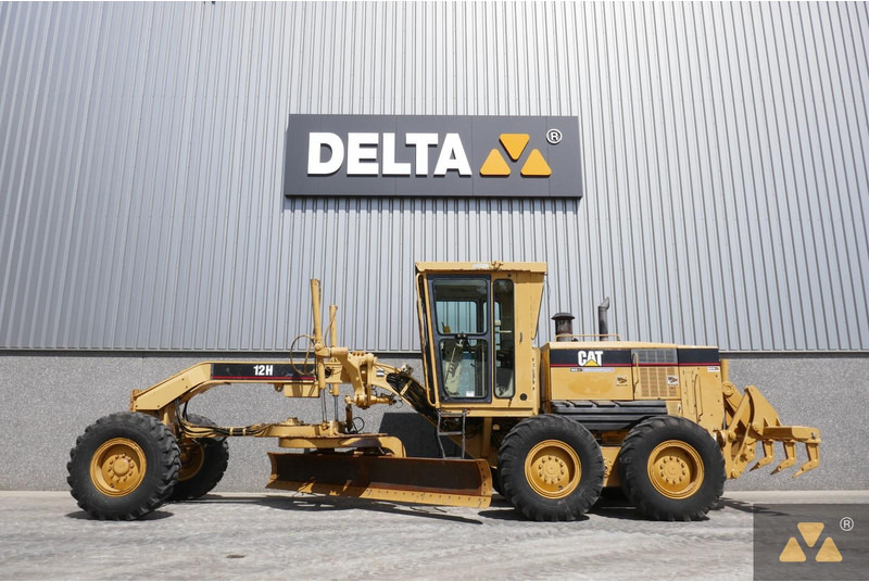 Caterpillar 12H - Máy san: hình 1 Caterpillar 12H - Máy san: hình 1