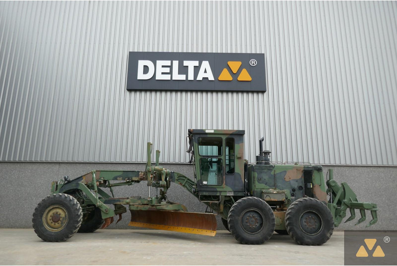 Caterpillar 130G Ex-army - Máy san: hình 1 Caterpillar 130G Ex-army - Máy san: hình 1