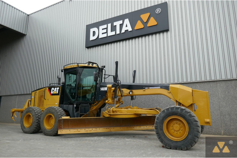 Caterpillar 140M - Máy san: hình 3 Caterpillar 140M - Máy san: hình 3