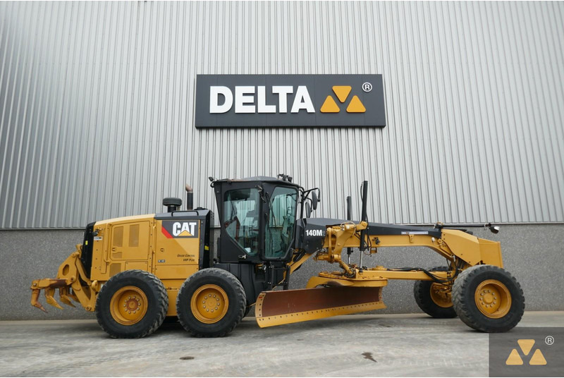 Caterpillar 140M2 - Máy san: hình 2 Caterpillar 140M2 - Máy san: hình 2