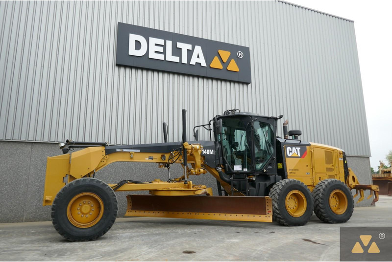 Caterpillar 140M2 - Máy san: hình 4 Caterpillar 140M2 - Máy san: hình 4