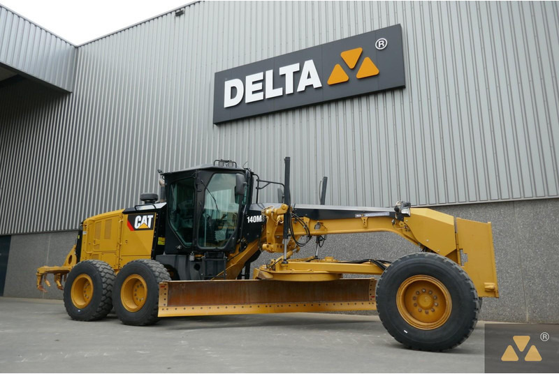 Caterpillar 140M3 - Máy san: hình 3 Caterpillar 140M3 - Máy san: hình 3