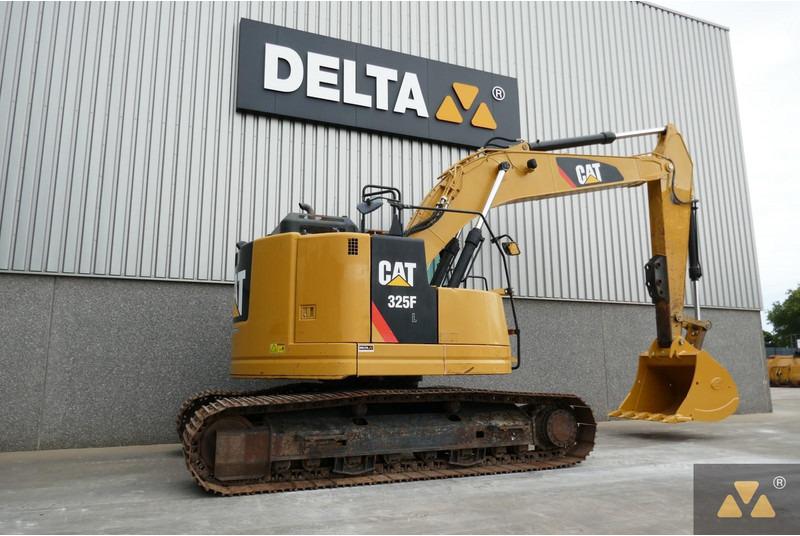 Caterpillar 325F LCR - Máy xúc bánh xích: hình 5 Caterpillar 325F LCR - Máy xúc bánh xích: hình 5
