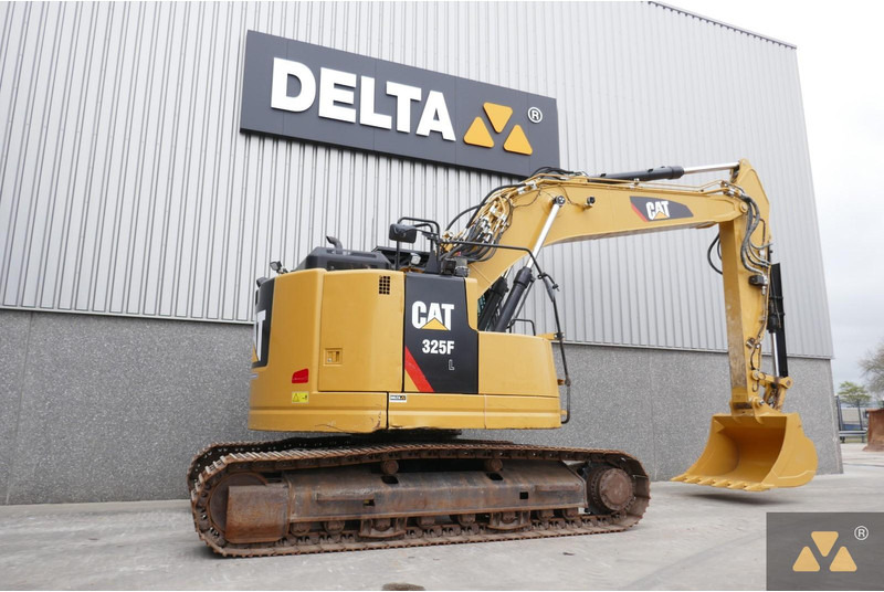 Caterpillar 325F LCR - Máy xúc bánh xích: hình 5 Caterpillar 325F LCR - Máy xúc bánh xích: hình 5