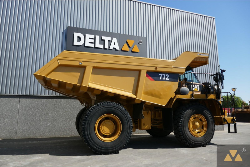 Caterpillar 772 - Xe ben cứng/ Xe chở đá: hình 5 Caterpillar 772 - Xe ben cứng/ Xe chở đá: hình 5