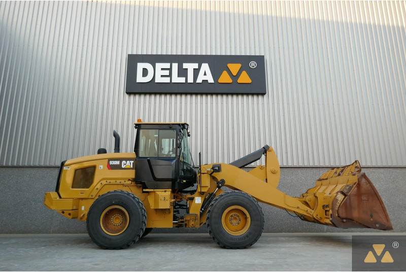 Caterpillar 930M - Máy xúc lật bánh lốp: hình 2 Caterpillar 930M - Máy xúc lật bánh lốp: hình 2