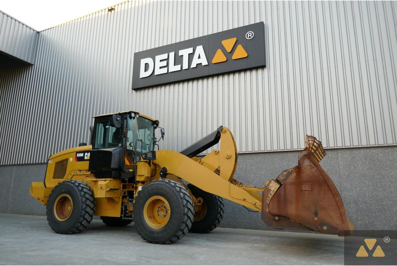 Máy xúc lật bánh lốp Caterpillar 930M: hình 9