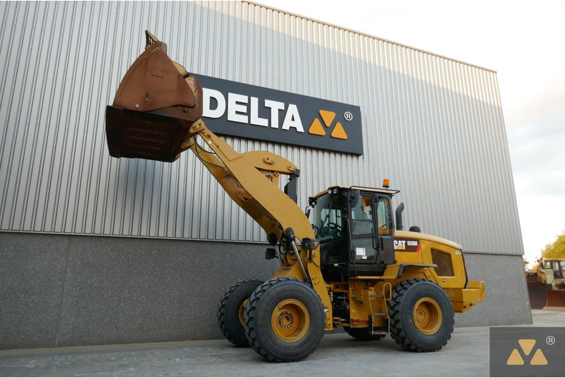 Caterpillar 930M - Máy xúc lật bánh lốp: hình 3 Caterpillar 930M - Máy xúc lật bánh lốp: hình 3