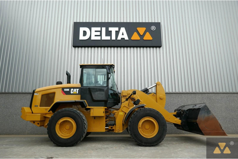 Caterpillar 938K - Máy xúc lật bánh lốp: hình 2 Caterpillar 938K - Máy xúc lật bánh lốp: hình 2