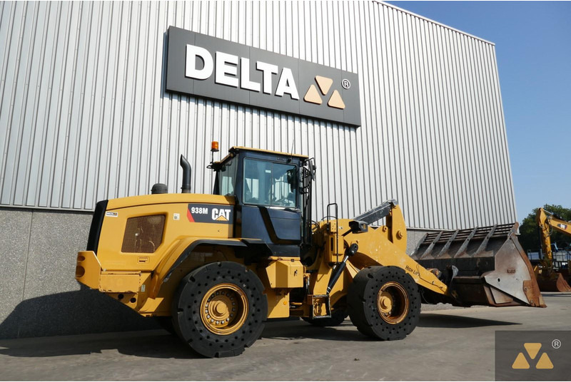 Caterpillar 938M - Máy xúc lật bánh lốp: hình 5 Caterpillar 938M - Máy xúc lật bánh lốp: hình 5