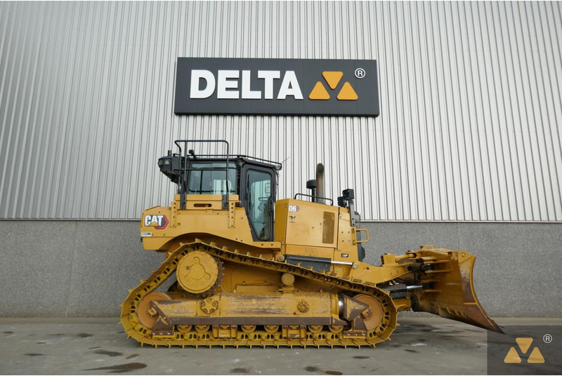 Caterpillar D6 LGP - Máy ủi: hình 2 Caterpillar D6 LGP - Máy ủi: hình 2