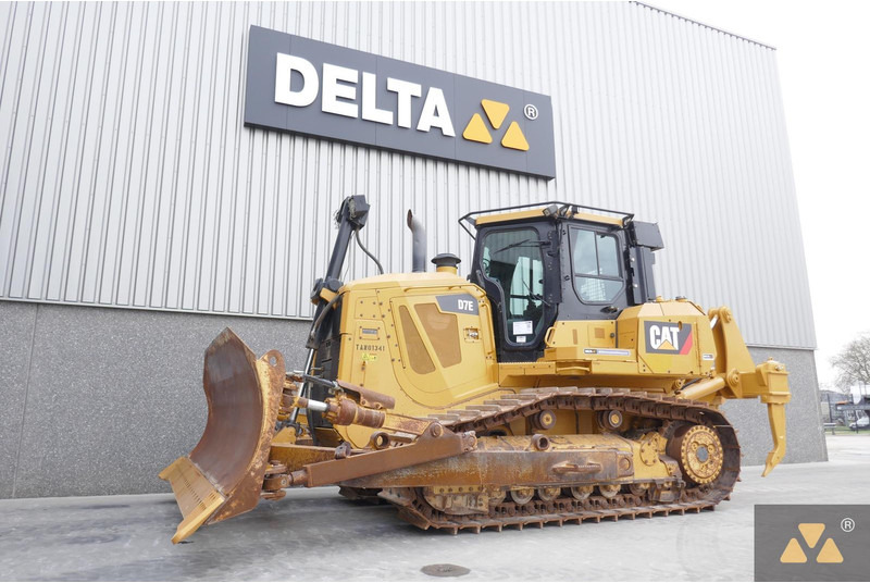Caterpillar D7E - Máy ủi: hình 4 Caterpillar D7E - Máy ủi: hình 4