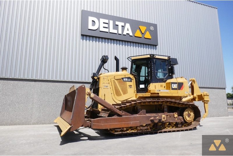 Caterpillar D7E LGP - Máy ủi: hình 4 Caterpillar D7E LGP - Máy ủi: hình 4