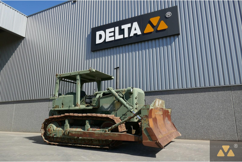 Caterpillar D7F Ex-army - Máy ủi: hình 3 Caterpillar D7F Ex-army - Máy ủi: hình 3