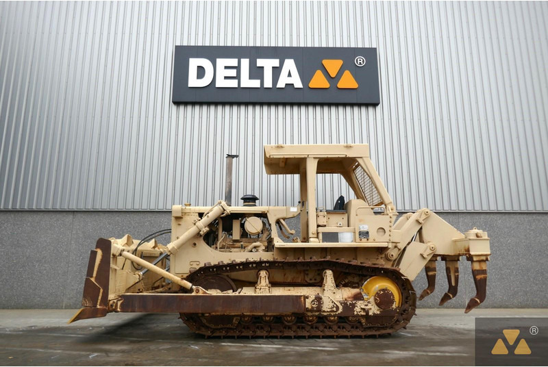 Caterpillar D7G Ex-army - Máy ủi: hình 1 Caterpillar D7G Ex-army - Máy ủi: hình 1