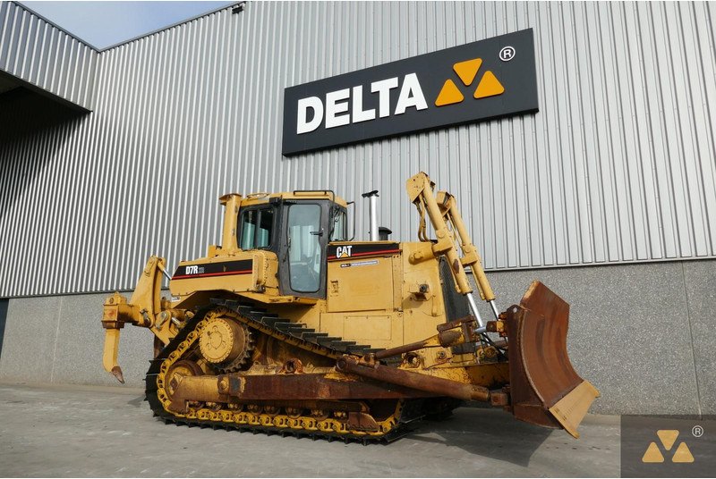 Caterpillar D7R XR Series II - Máy ủi: hình 3 Caterpillar D7R XR Series II - Máy ủi: hình 3