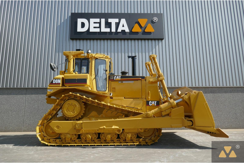 Caterpillar D8N - Máy ủi: hình 2 Caterpillar D8N - Máy ủi: hình 2