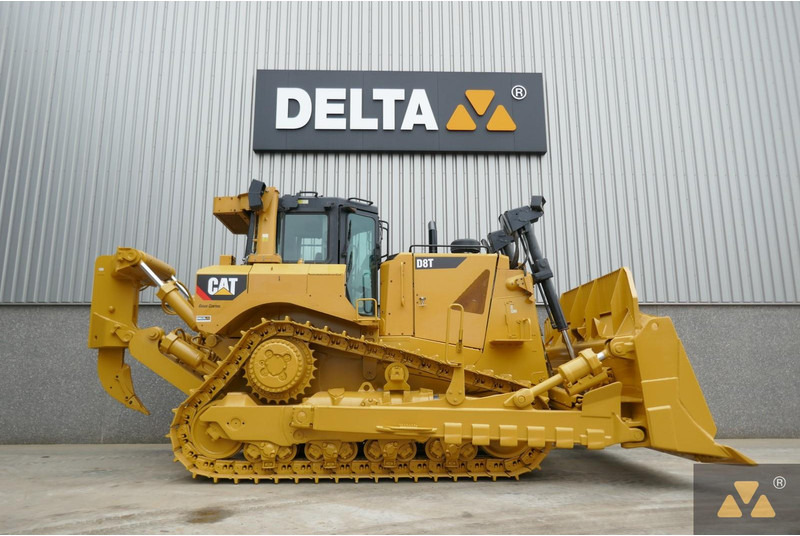 Caterpillar D8T - Máy ủi: hình 2 Caterpillar D8T - Máy ủi: hình 2
